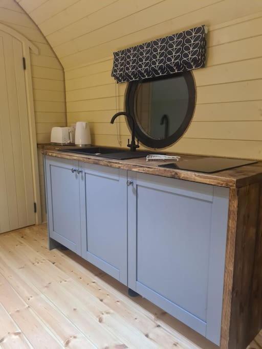 Spring Tide Cliff Top Glamping Pod With Direct Sea Views Birchington-on-Sea Εξωτερικό φωτογραφία